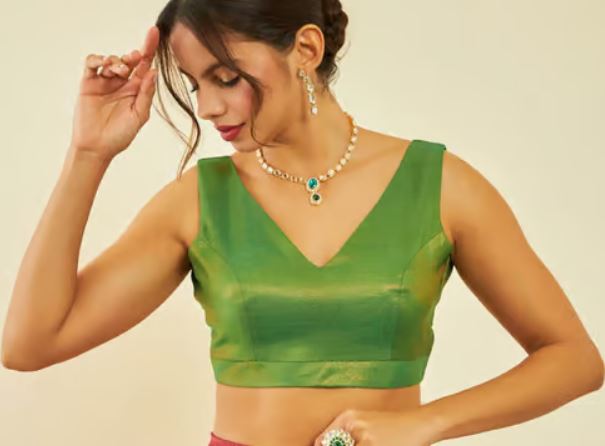 V-Neck Blouse Silai
